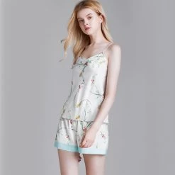 Juwas CLOTHING Chic Flower Prints Satin Pajama Set 9 Juwas CLOTHING Chic Flower Prints Satin Pajama Set