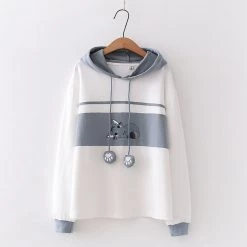 Juwas CLOTHING Sleeping Cat Print Hoodie