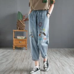 Juwas Cartoon Elephant Embroidery Elastic Waist Cropped Jeans