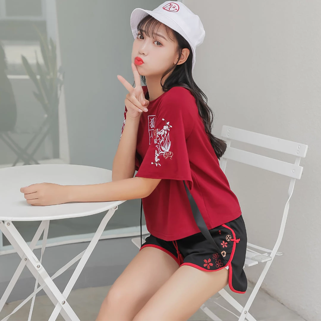 Juwas Japanese Style Red And Black Lucky Cat Top Short 5 Juwas Japanese Style Red And Black Lucky Cat Top Short