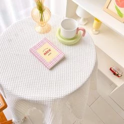 Juwas Ruffle Ends Table Cloth Tapestry