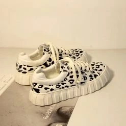 Juwas Leopard Print Canvas Sneakers Shoes