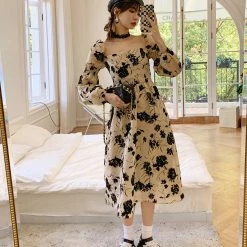 Juwas Vintage Beige Floral Puff Sleeve Dress CLOTHING