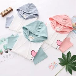 Juwas CLOTHING Heart Dinosaur 3-D Sleeve Fins T-Shirt