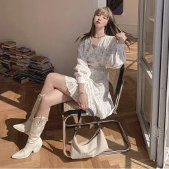 Juwas CLOTHING Vintage Floral V-Neck Short Dress