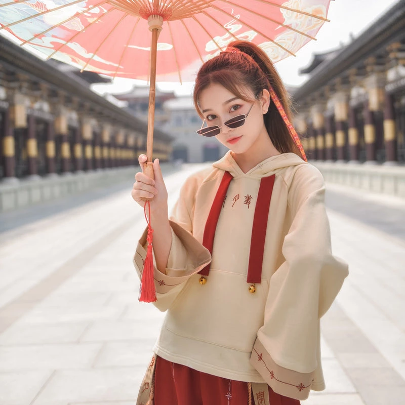 -Juwas Elegant Chinese Text Embroidery Hoodie And Pants 3 -Juwas Elegant Chinese Text Embroidery Hoodie And Pants