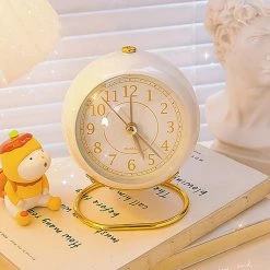 Juwas Classic Vintage Round Clock