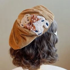 Juwas Bear Embroidery Corduroy Beret