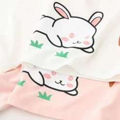 Juwas CLOTHING Rabbit Carrot Print Sweatshirt With Collar