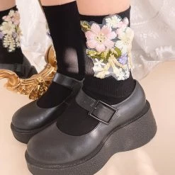 Juwas CLOTHING Flower Embroidery Sweet Lolita Stockings