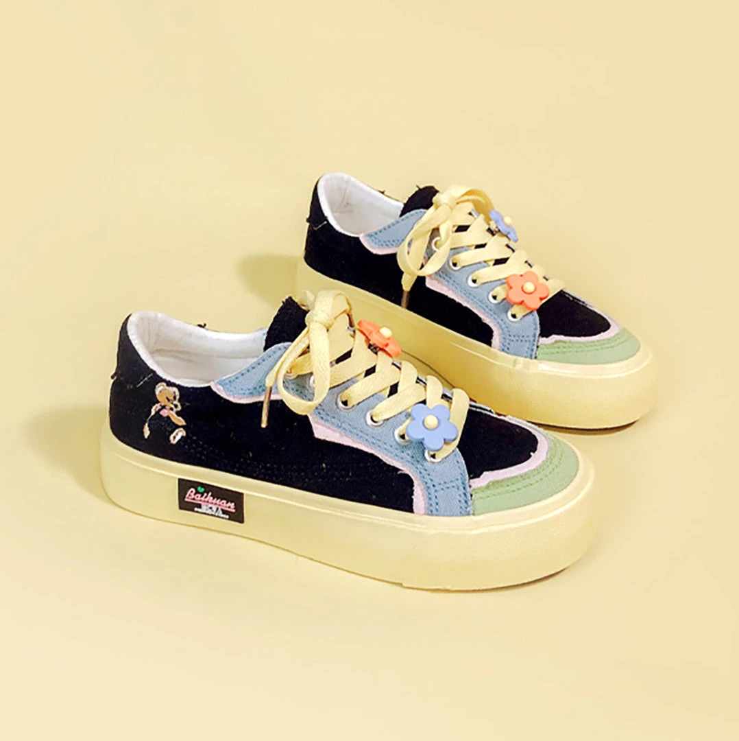 Juwas Ulzzange Bear Embroidery Canvas Sneakers 4 Juwas Ulzzange Bear Embroidery Canvas Sneakers