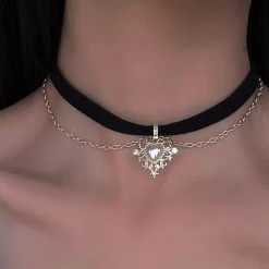 Juwas Pearl Heart Pendant Choker NEW ARRIVAL