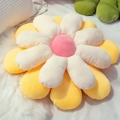Juwas NEW ARRIVAL Daisy Flower Soft Plush Pillow Cushion