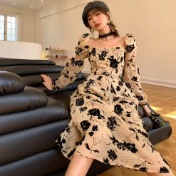 Juwas Vintage Beige Floral Puff Sleeve Dress CLOTHING