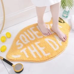 Juwas NEW ARRIVAL Kawaii Statement Lemon And Peach Doormat