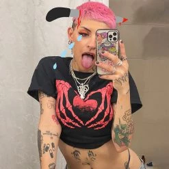 Juwas NEW ARRIVAL Skeleton Hand Heart Black Crop Top