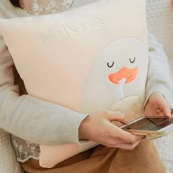 Juwas Cute Duck Throw Pillow