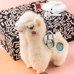 Juwas Sassy Alpaca Plush Keychain