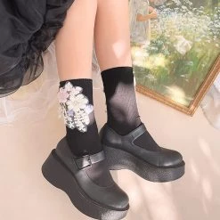 Juwas CLOTHING Flower Embroidery Sweet Lolita Stockings