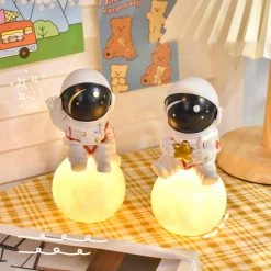 Juwas Astronaut On Moon Mini Night Light NEW ARRIVAL