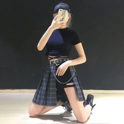Juwas.com Online Store Gothic Punk Harajuku Gray Plaid Skirt Shorts Belt Top