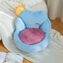 Juwas Cloud Inspired Cushion