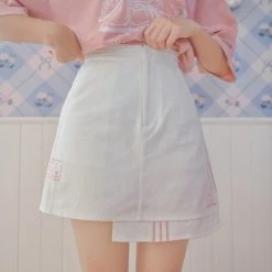 Juwas Kawaii Classic White Irregular Cut Mini Skirt