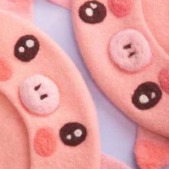 Juwas NEW ARRIVAL Pink Piggy Handmade Wool Beret