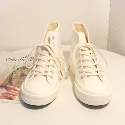 Juwas NEW ARRIVAL Party Bear High Cut Canvas Sneakers