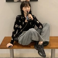 Juwas Korean Vintage Floral Print Cardigan