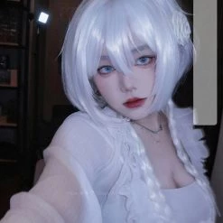 Juwas Chic White Silver Short Air Bangs Wig