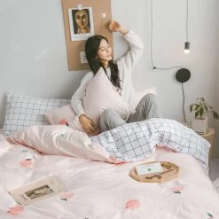 Juwas.com Online Store NEW ARRIVAL Sweet Peach Theme Comfortable Bedding Set