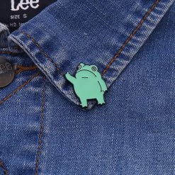 Juwas NEW ARRIVAL Green Frog Mini Brooch Pin