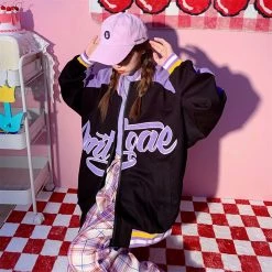 Juwas CLOTHING Letter Print Pocket Baseball Jacket