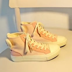 Juwas Bunny Ears Thigh High Cut Sneakers