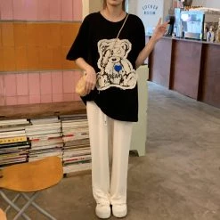 Juwas Vintage Bear Embroidery Loose Cotton T-shirt