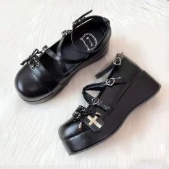 Juwas Lolita Criss And Cross Platform Round Toe Shoes