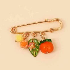 Juwas Persimmon Pin