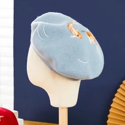 Juwas CLOTHING Goldfish Handmade Beret