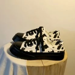 Juwas Cow Print Canvas Sneakers
