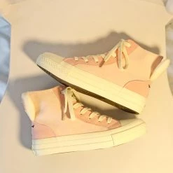 Juwas Bunny Ears Thigh High Cut Sneakers