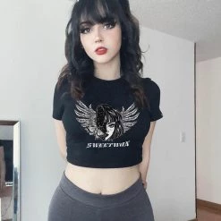 Juwas NEW ARRIVAL Dark Taboo Girl Graphic Crop Top Shirt