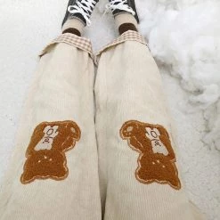 Juwas Bear Embroidery Corduroy Ninth Pants