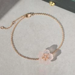 Juwas Fashion & Beauty Delicate Sakura Bracelet