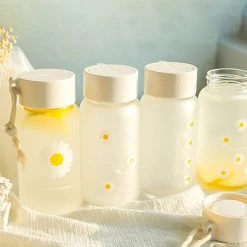 Juwas Cups & Bottles Daisy Water Bottle