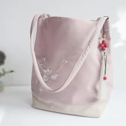 Juwas Flower Embroidery Cheongsam Shoulder Bag