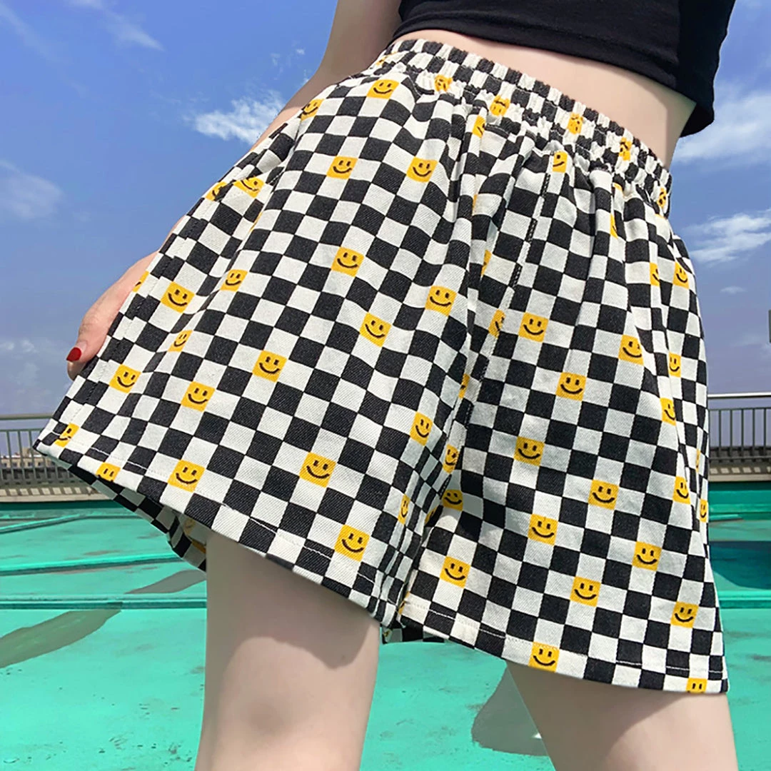 Juwas Smile Plaid High Waist Shorts 3 Juwas Smile Plaid High Waist Shorts