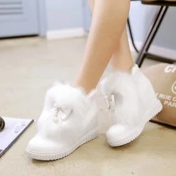 Juwas Fluffy Snow Boots