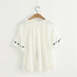 Juwas.com Online Store Japanese Style Embroidery Chiffon Loose T-shirt